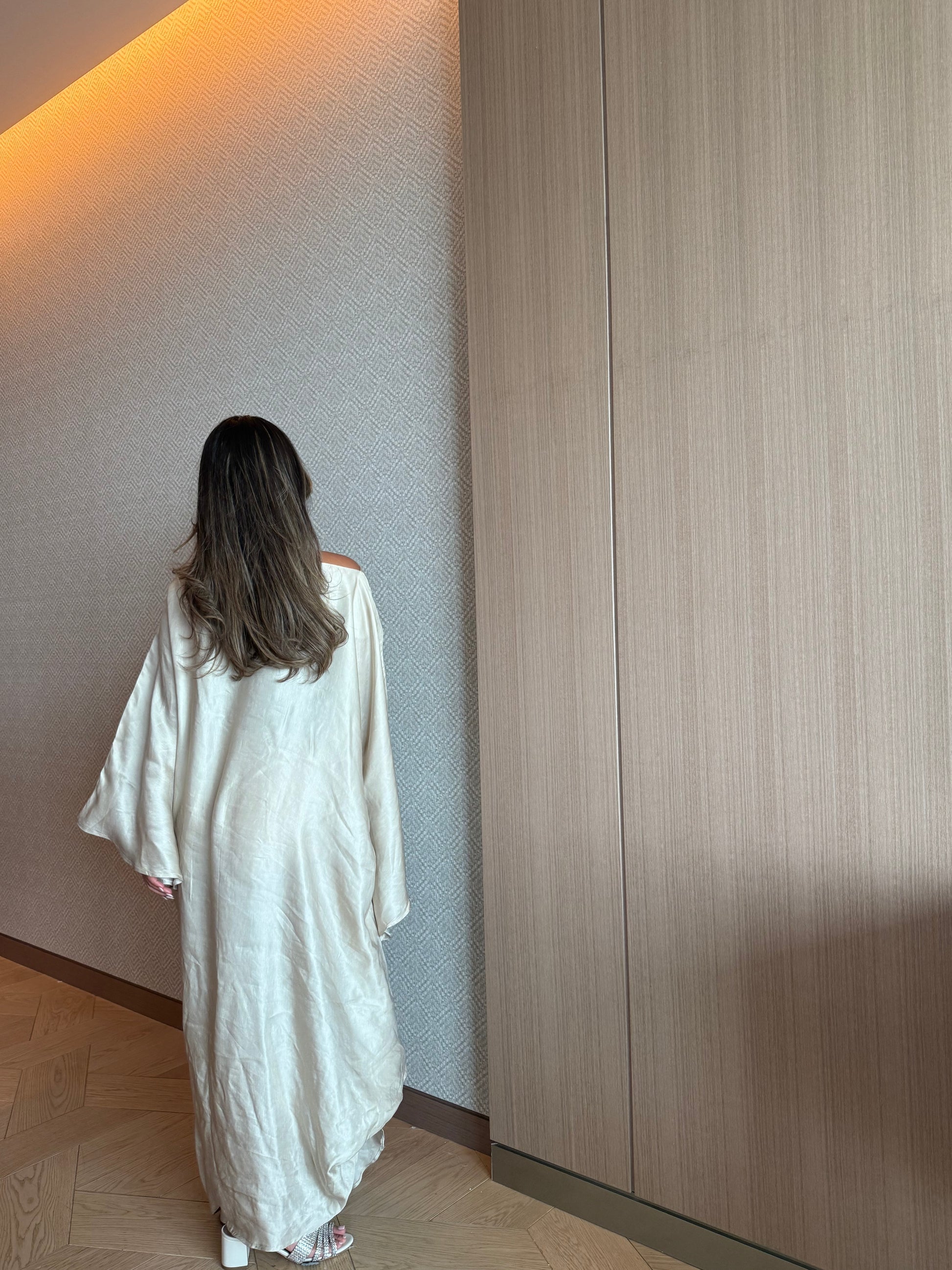 baggy dress in latte