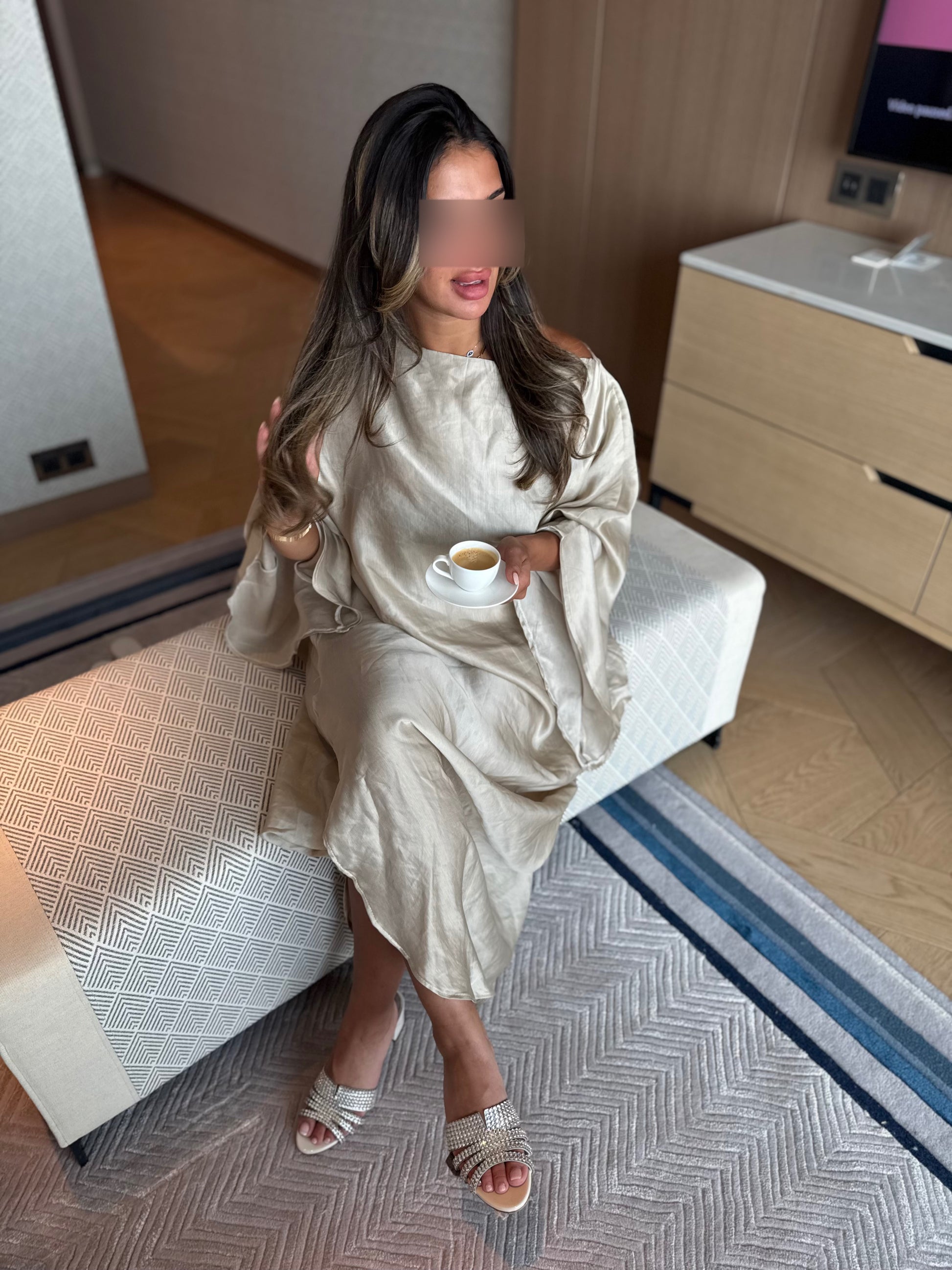 baggy dress in latte