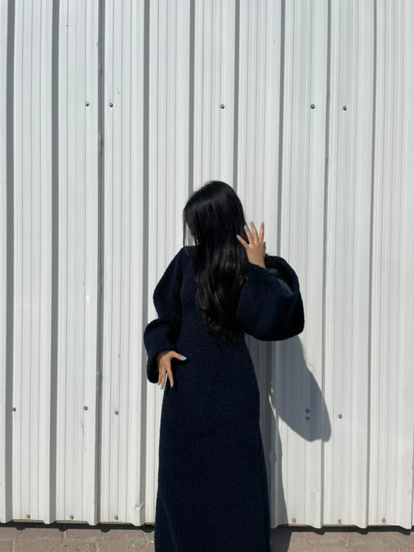 Cozy shearing dress in navy