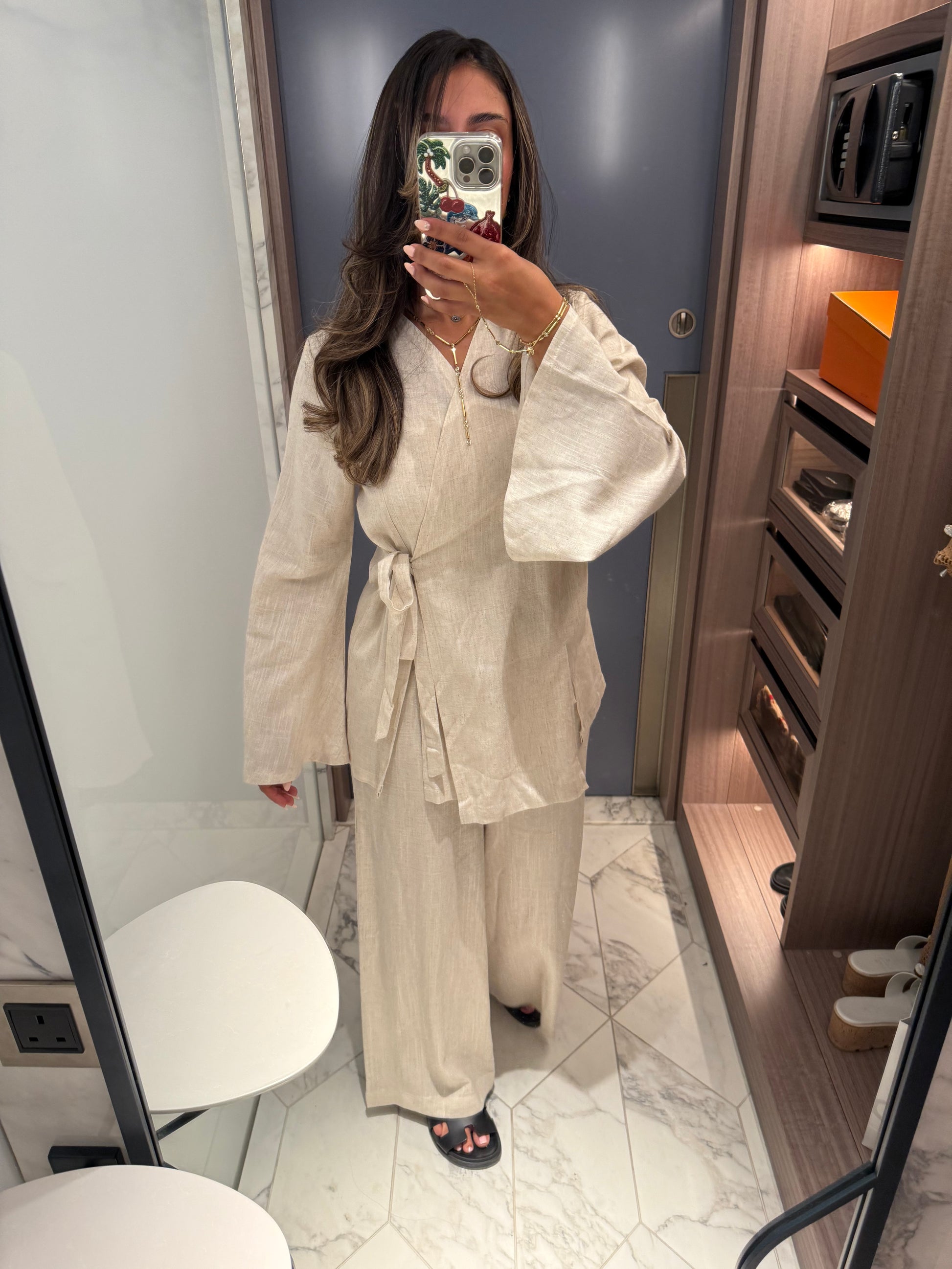 Kai set in beige #NEW
