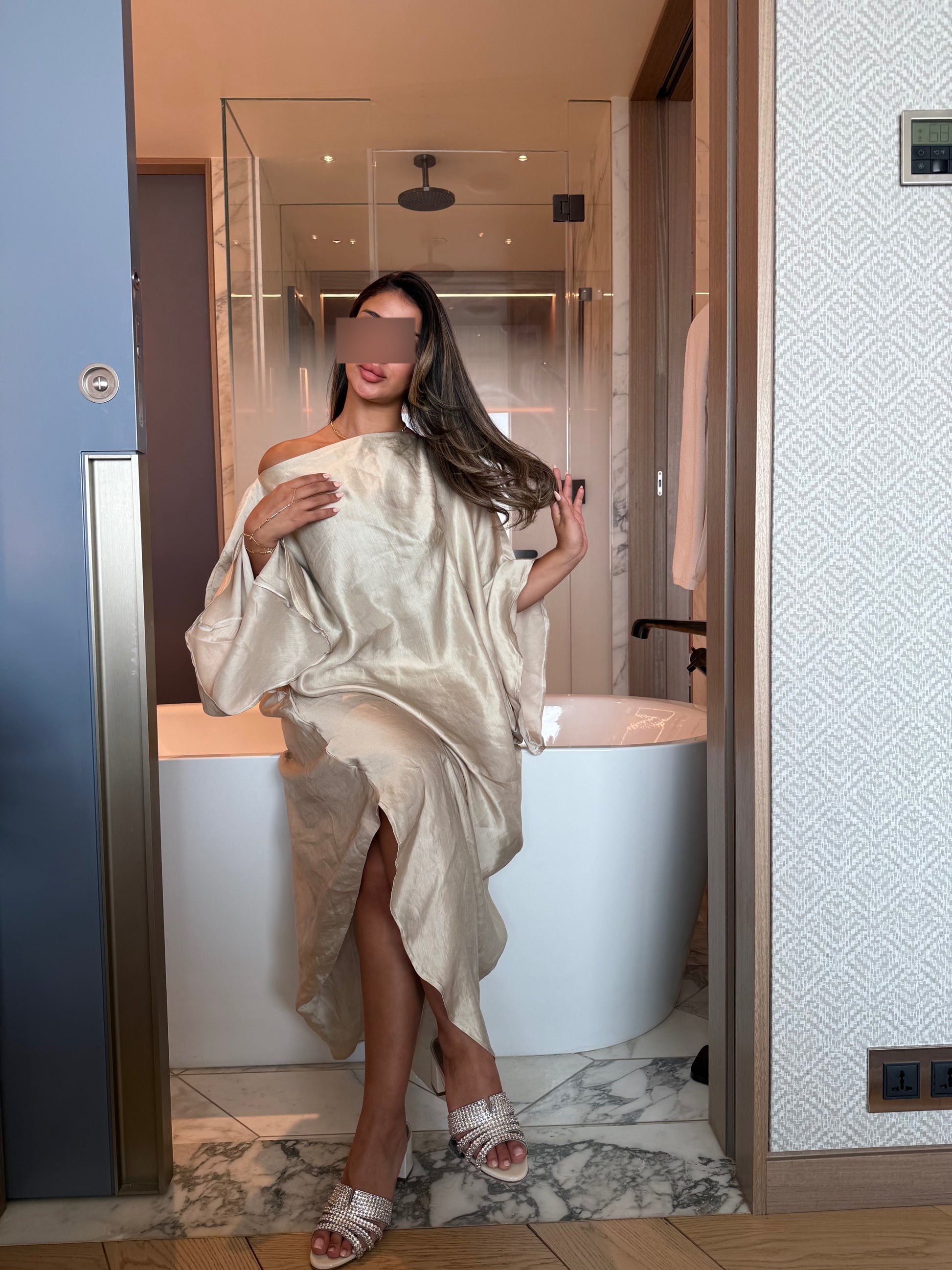 baggy dress in latte
