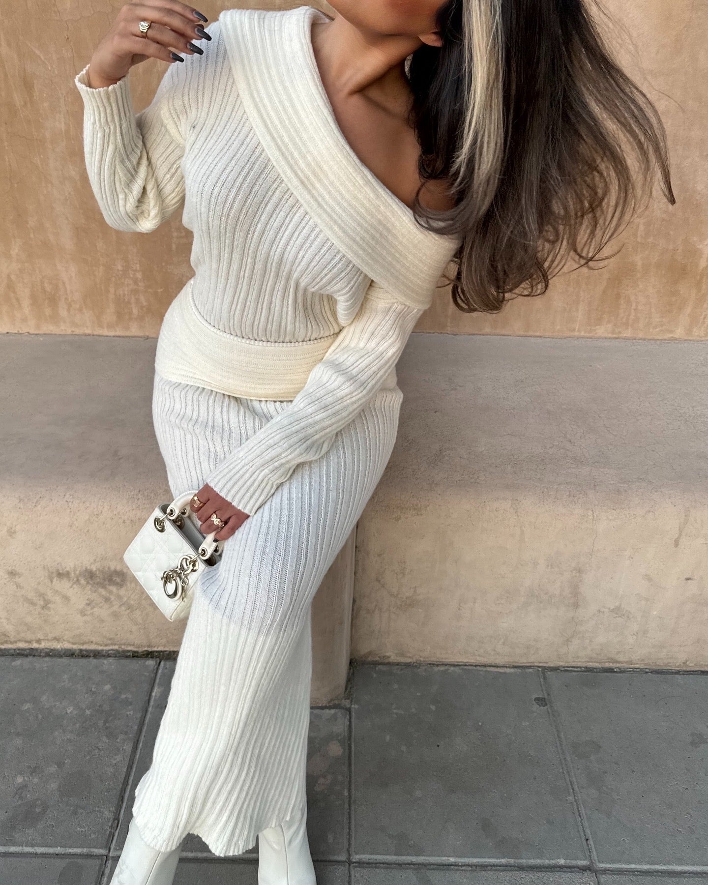 Creamy set