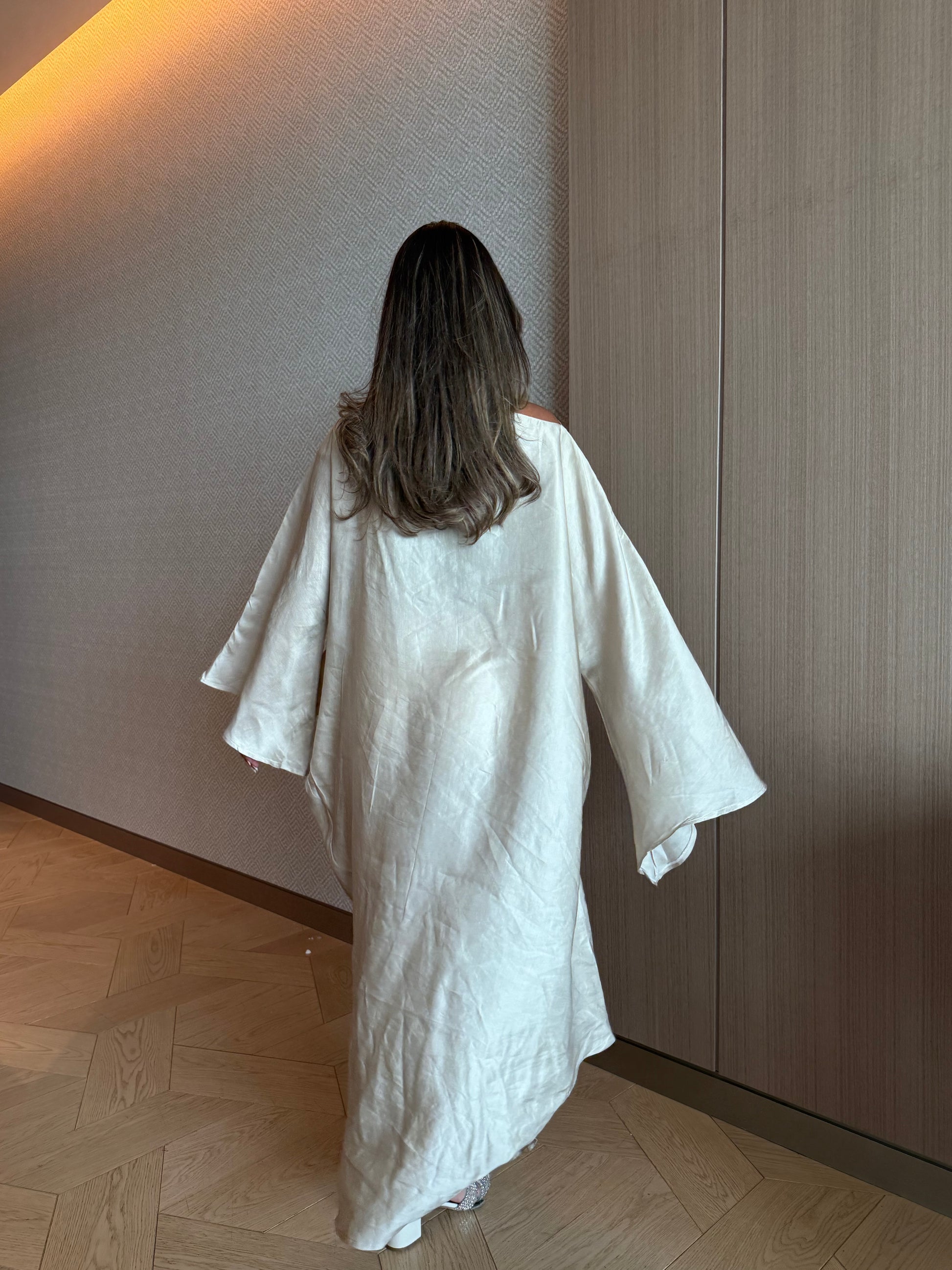 baggy dress in latte