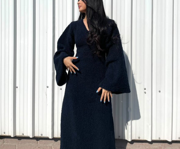 Cozy shearing dress in navy
